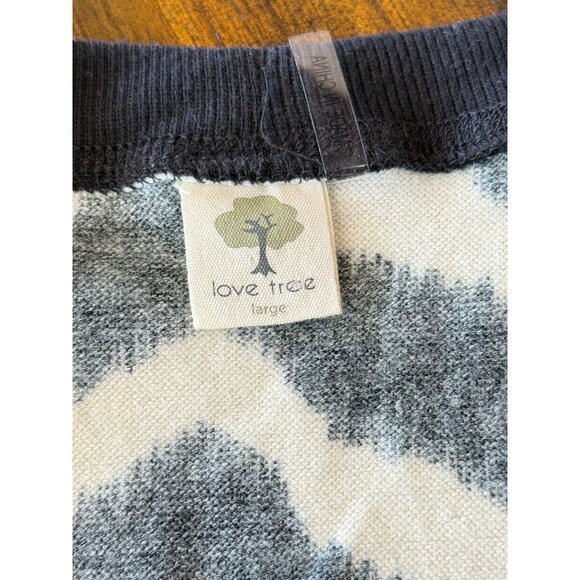 Black & White Chevron Button-Up Cardigan Sweater By Love Tree - Size Large - Picture 5 of 10